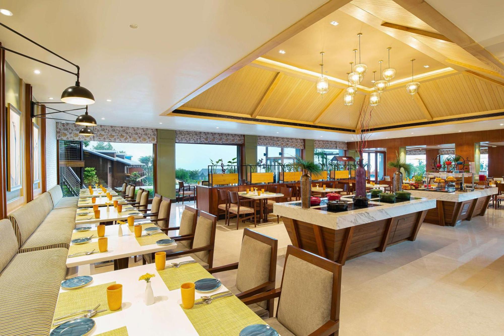 Radisson Blu Resort Dharamsala Zewnętrze zdjęcie