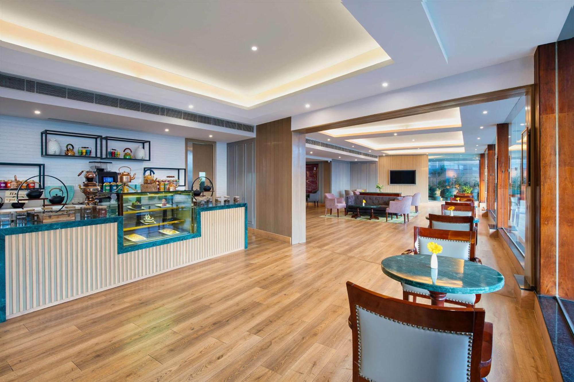 Radisson Blu Resort Dharamsala Zewnętrze zdjęcie