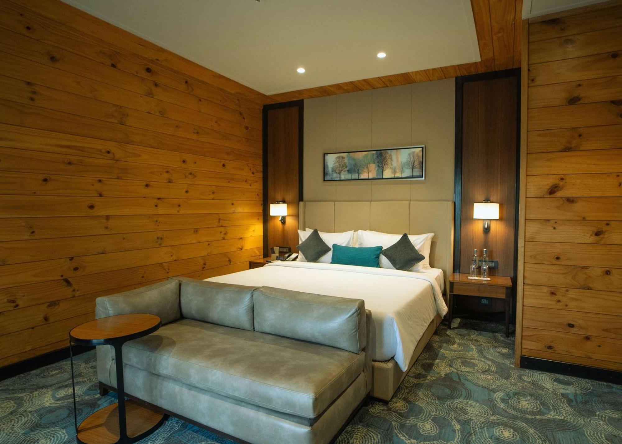 Radisson Blu Resort Dharamsala Zewnętrze zdjęcie